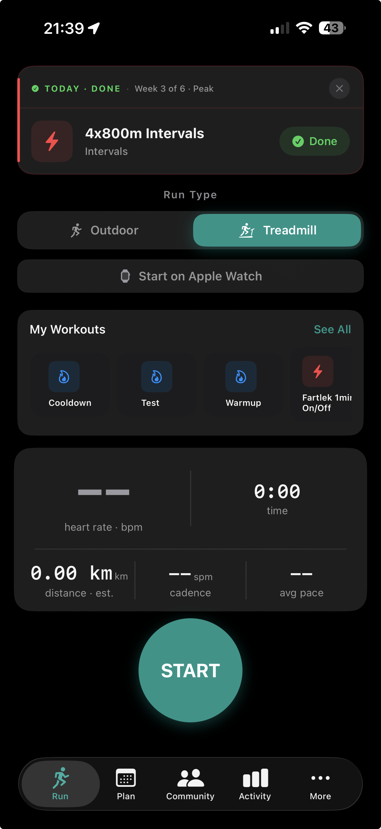 Treadmill mode on the Run tab, showing the Outdoor / Treadmill toggle set to Treadmill, a My Workouts horizontal scroll, a metrics panel with heart rate, time, distance (km · est.), cadence and avg pace, and the Start button