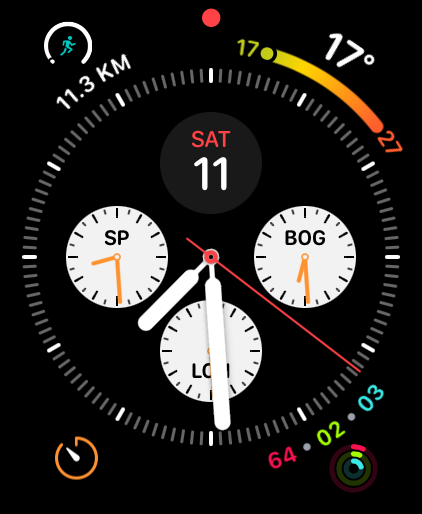 Corner complication showing 11.3 KM on the Infograph watch face